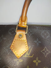 Load image into Gallery viewer, Louis Vuitton Monogram Canvas Leather Speedy 30 cm Bag TH0947
