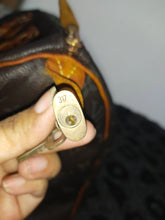 Load image into Gallery viewer, Louis Vuitton Monogram Canvas Leather Speedy 30 cm Bag TH0947
