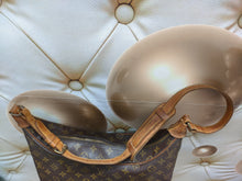 Load image into Gallery viewer, 1990s Louis Vuitton Boulogne monogram 30 shoulder bag
