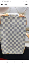 Load image into Gallery viewer, Authentic Louis Vuitton MI1018 Hamp stead Pm White Azura Damier 

